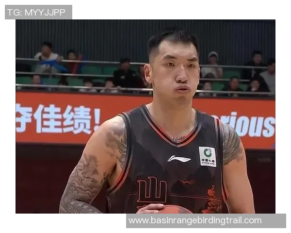 高诗岩的篮球之路：从青涩少年到职业赛场的传奇蜕变